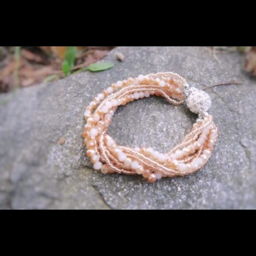 Beaded bracelet